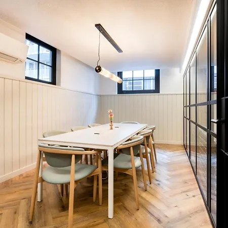 Citadines Canal Amszterdam