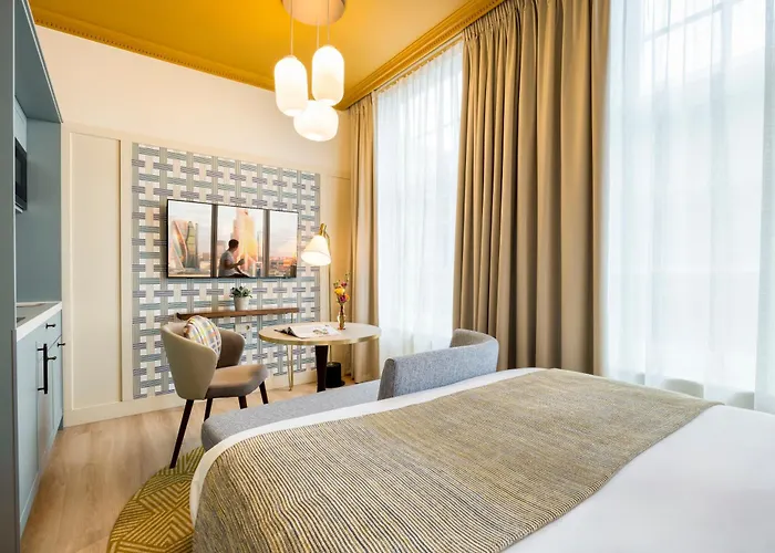 Aparthotel Citadines Canal 4*