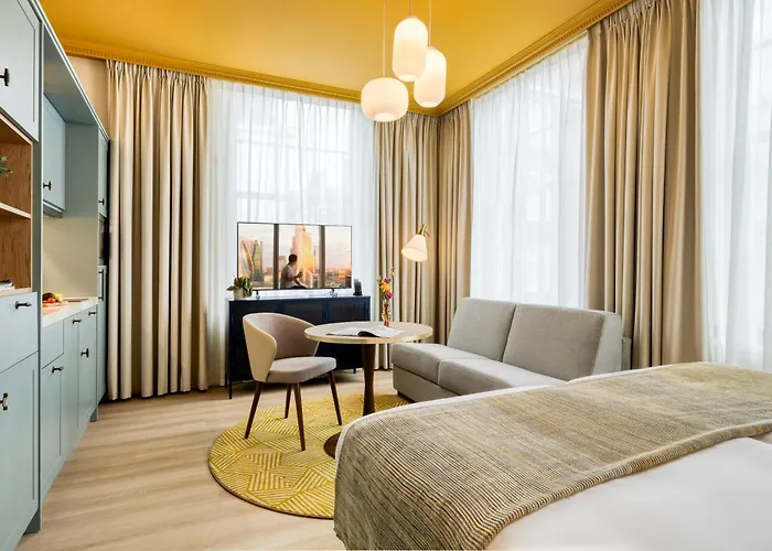 Aparthotel Citadines Canal 4*